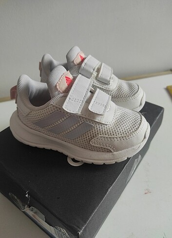 Adidas Spor Ayakkabı 