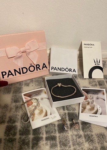 Pandora