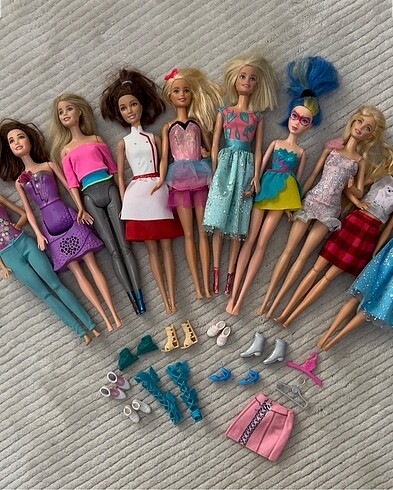  Beden Renk Barbie Bebekler 10 Adet