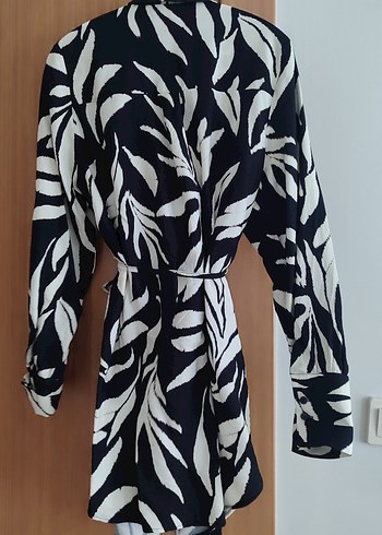 38 Beden Zebra Desenli Siyah tunik