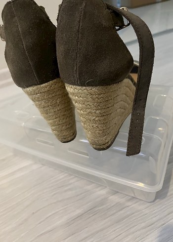 Oysho Önü altın sarısı oysho marka 10 cm