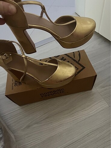 Stradivarius sadece 1 defa giyildi . - Görsel 6