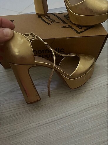 Stradivarius sadece 1 defa giyildi . - Görsel 7