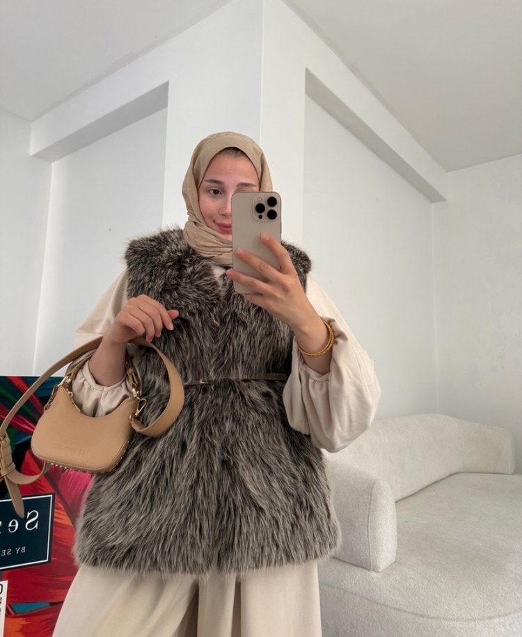 Kürk Detaylı Midi Kadın Yelek - Görsel 2