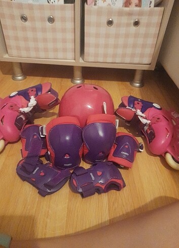 Beden pembe Renk Paten ve Koruma Seti