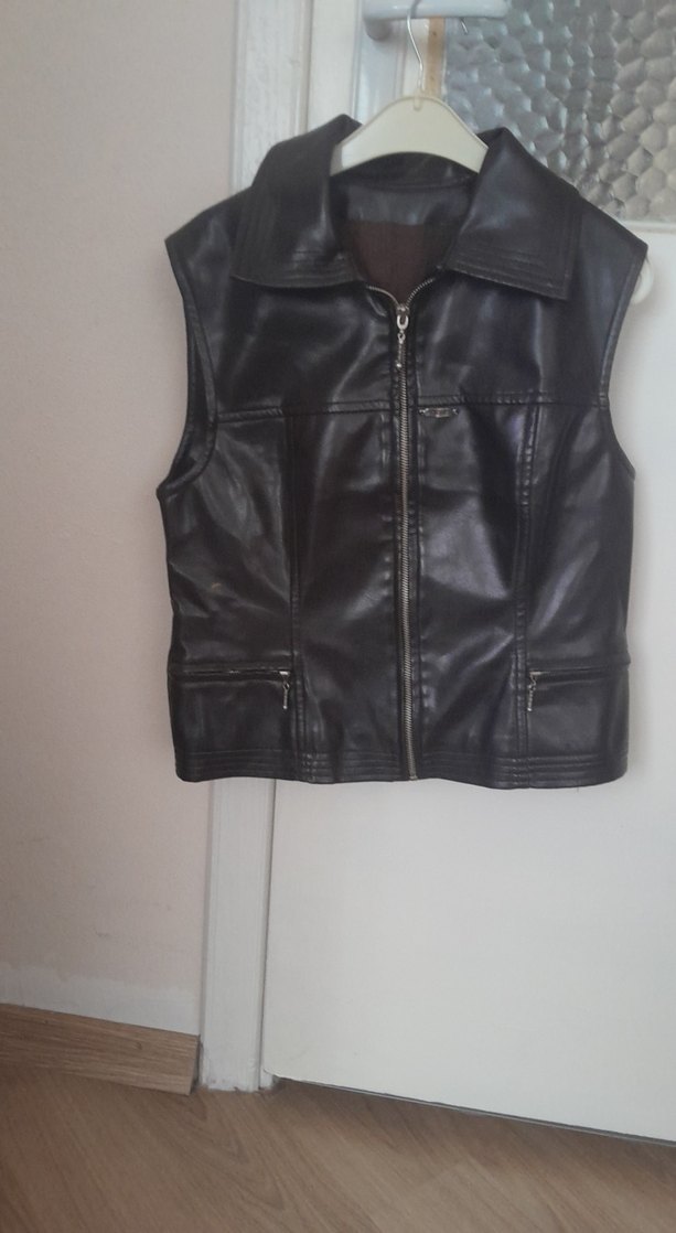 Siyah Kemerli Deri Biker Yelek - Görsel 2