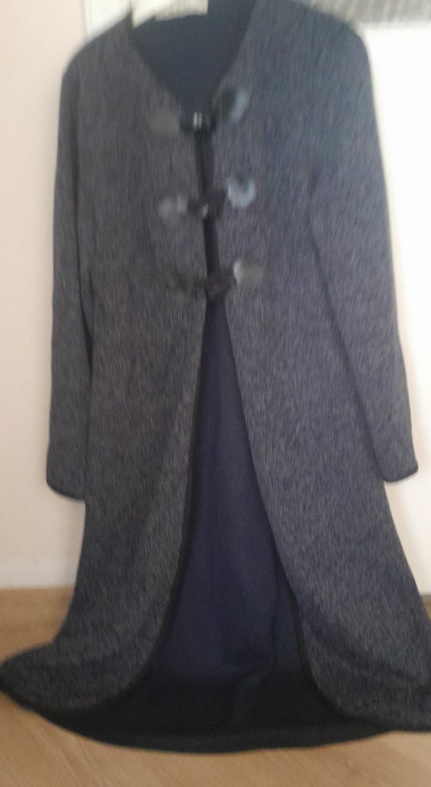 Gri Uzun Kadın Kaban Düğmeli - Görsel 2