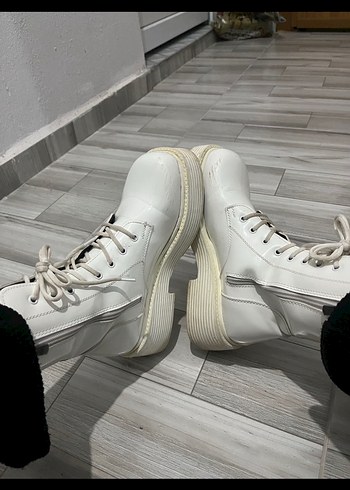 Beyaz Platform Topuklu Gotik Kadın Bot - Görsel 5