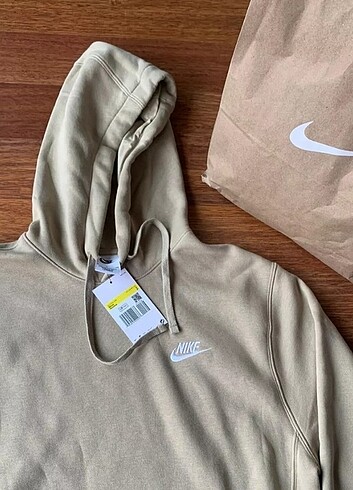 Nike sweatshirt 