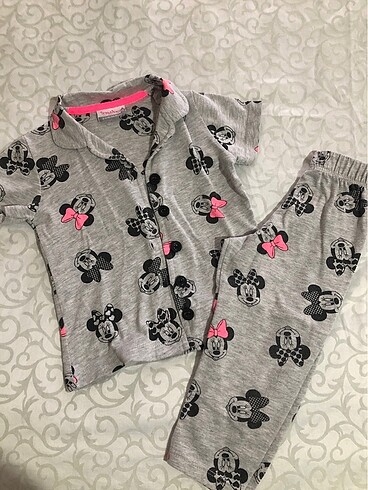 Kız bebek pijama takımı