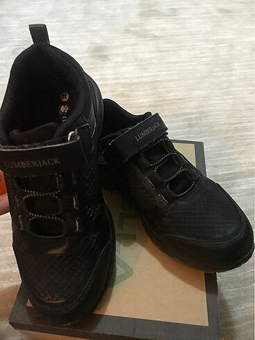 32 Beden siyah Renk Lumberjack cocuk