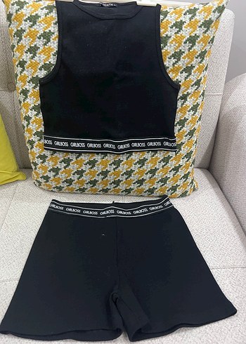 Siyah Mini Atlet ve Şort Takım - Görsel 2