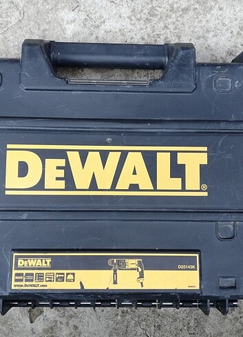 Dewalt darbeli matkap kutusu