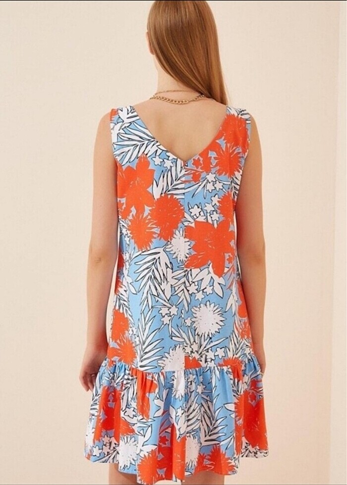 Çiçekli elbise - Görsel 3