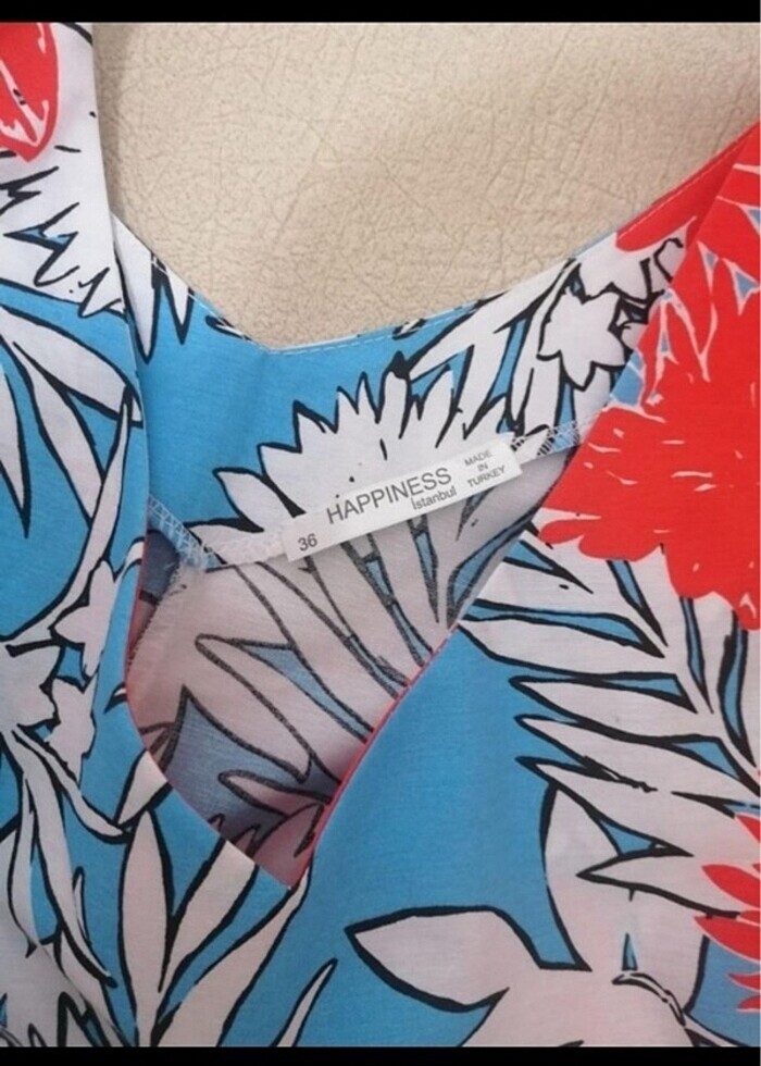 Çiçekli elbise - Görsel 4