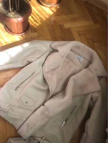 Stradivarius mont