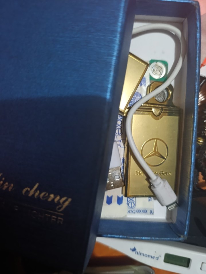 Altın Renk Şarjlı Çakmak Jin Cheng - Görsel 3