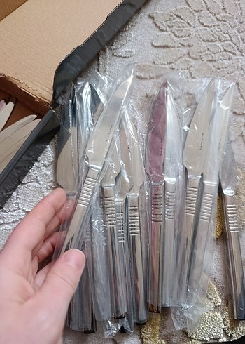 Bej Saplı Gri Bıçak Seti yemek - Görsel 2