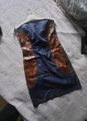 Denim Yanlari Deri Detaylı Straplez kısa elbise - Görsel 2