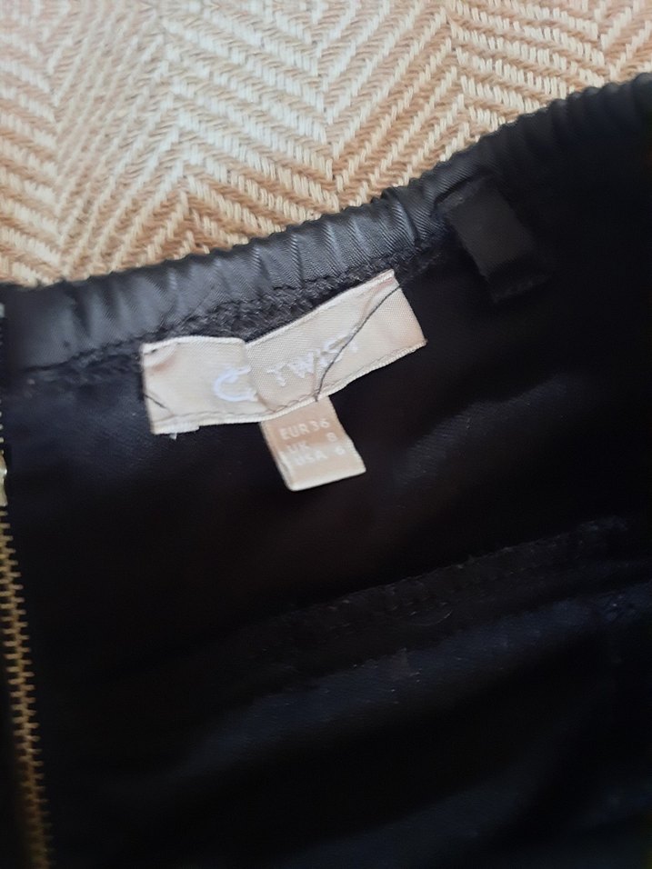 Siyah Straplez mini üç boyutlu desenli Elbise - Görsel 3