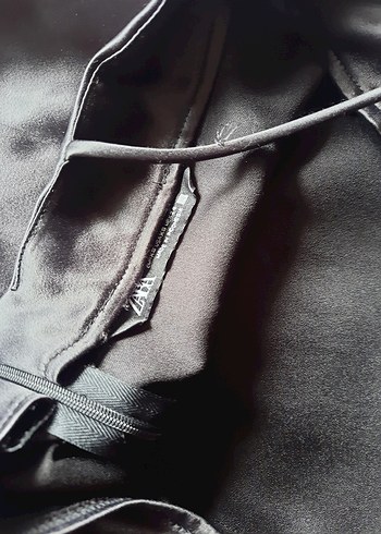 Zara Siyah Uzun İnce Askılı Straplez Elbise - Görsel 4