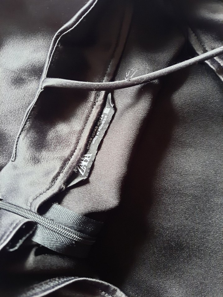 Zara Siyah Uzun İnce Askılı Straplez Elbise - Görsel 4