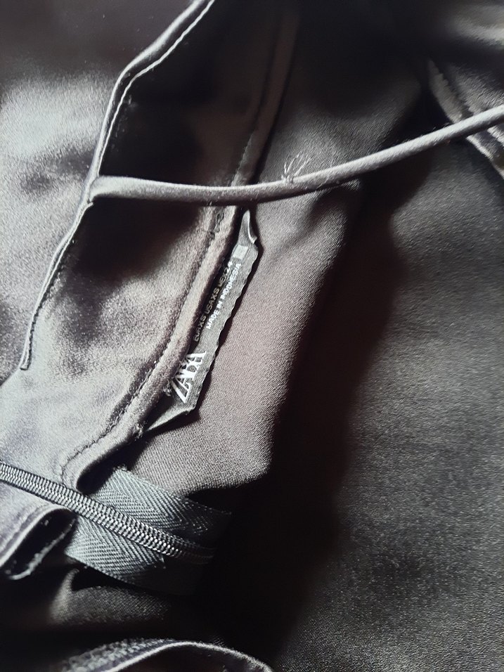 Zara Siyah Uzun İnce Askılı Straplez Elbise - Görsel 5