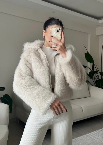 Krem rengi Kürk - Görsel 2