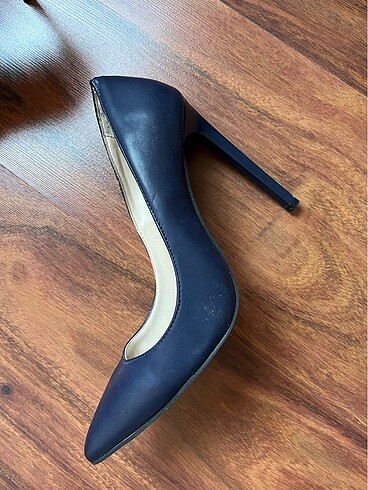 37 Beden koton stiletto ayakkabı