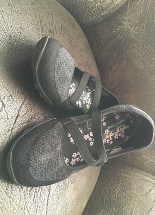Skechers memory foam 