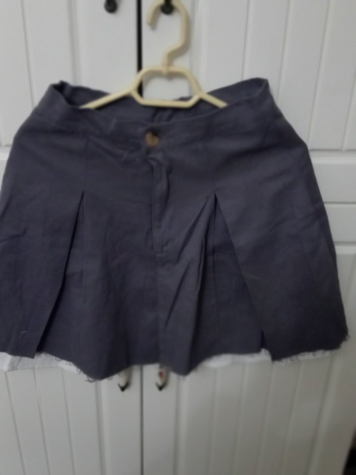 Linen Kumaşlı Gri Mini Etek - Görsel 3