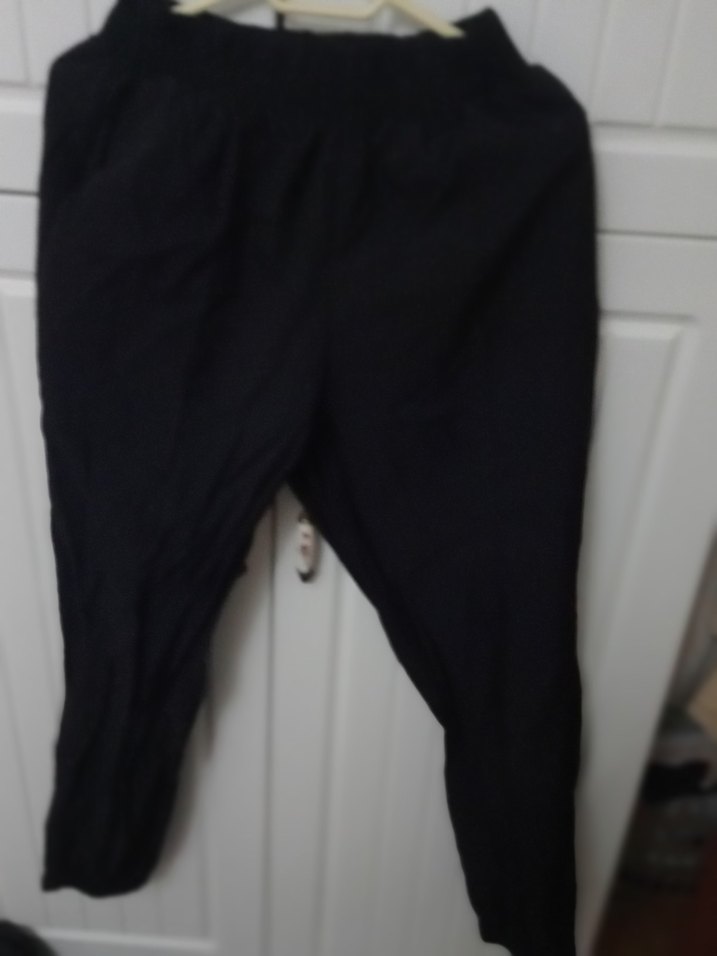 Siyah Kadın Rahat Kesim  Kumaş Pantolon - Görsel 4