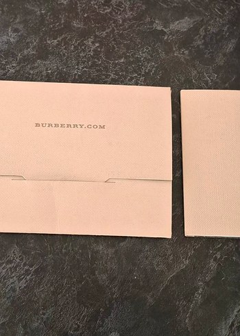 Burberry ürün kartı - Görsel 4