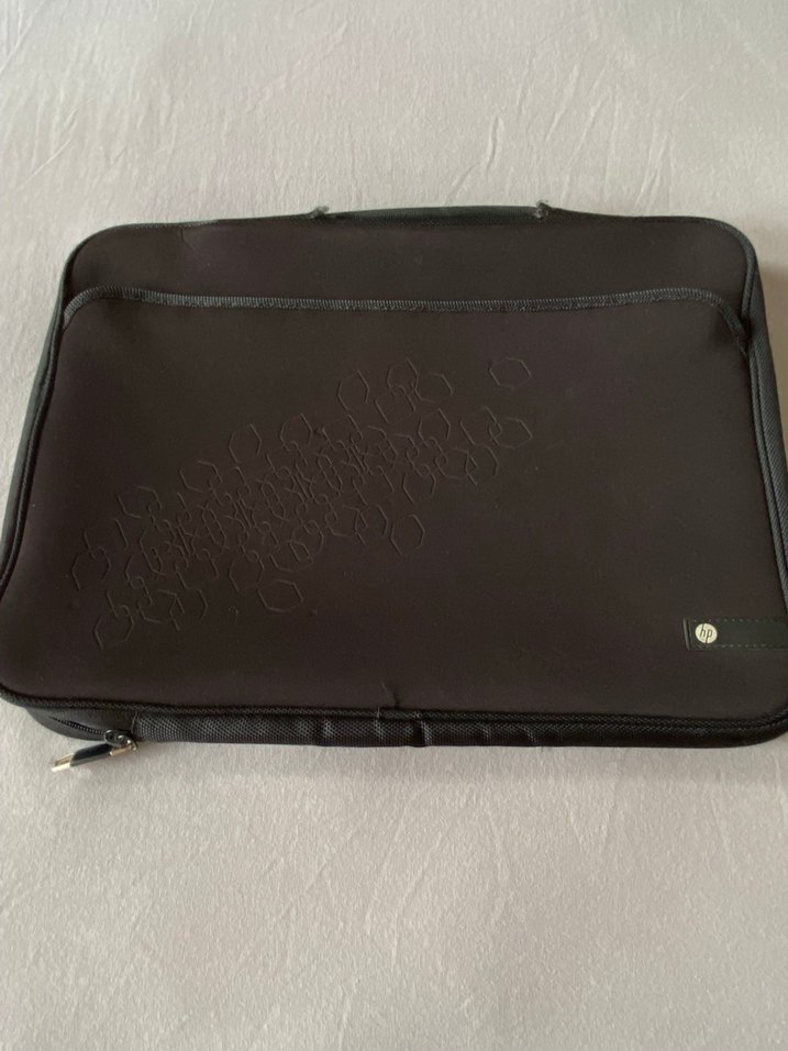 Laptop Çantası - Görsel 2