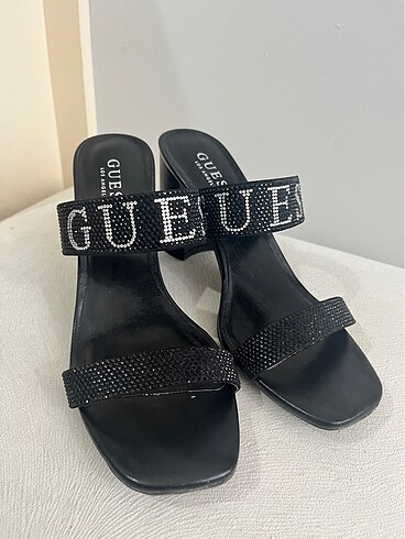 38 Beden Guess Topuklu Terlik