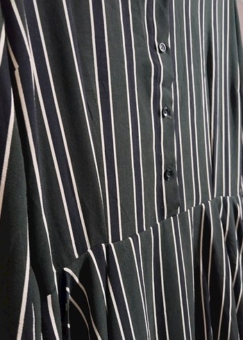 Siyah Çizgili Piliseli Midi Elbise - Görsel 2