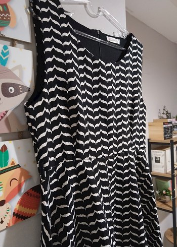 Siyah Beyaz Zebra Desenli Hamile Elbisesi - Görsel 3