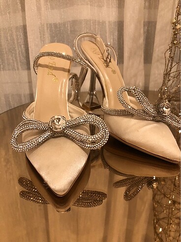 Abiye stiletto