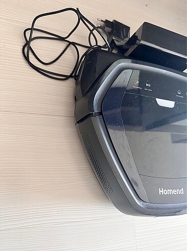 Beden Homend Alex robot süpürge