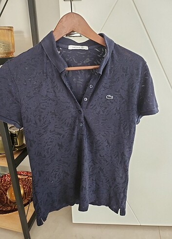 42 Beden lacivert Renk Lacoste kadin tshirt