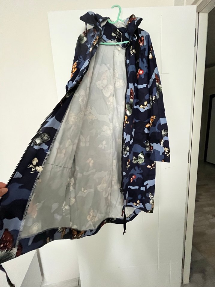 Kadın Lacivert Kamuflaj Desenli Uzun  keten Yağmurluk - Görsel 5