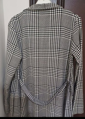 Gri Ekose Desenli Kemerli Uzun Kadın trenckot - Görsel 6