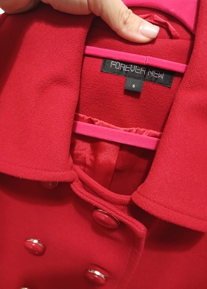 Kırmızı kaşe - Görsel 3