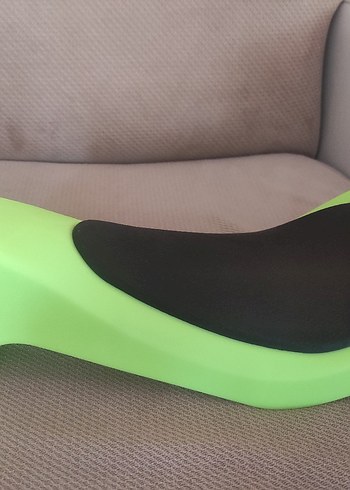 Diğer Yeşil Renkli Scooter Koltuğu