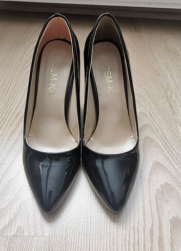 37 Beden siyah Renk Stiletto