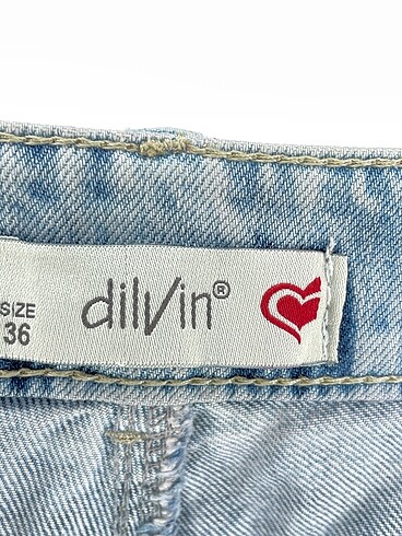 36 Beden çeşitli Renk Dilvin Mini Şort %70 İndirimli.