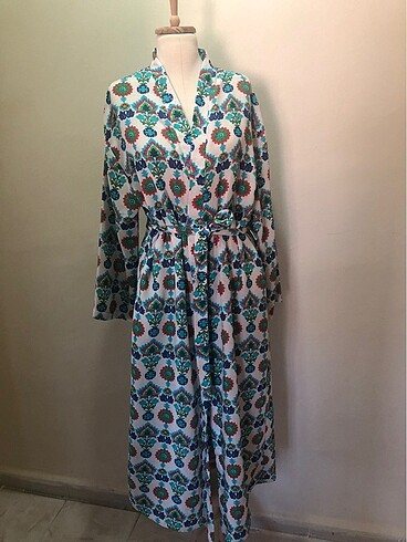 40 Beden çeşitli Renk Kimono