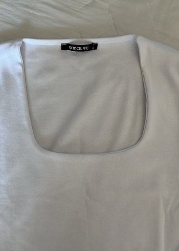 Armalife Kare yaka crop
