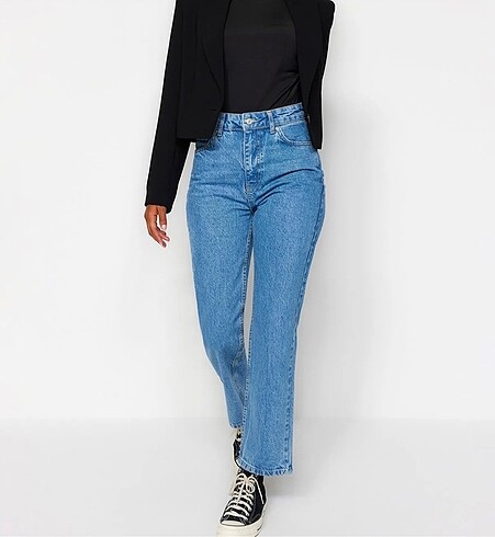 Straight jean