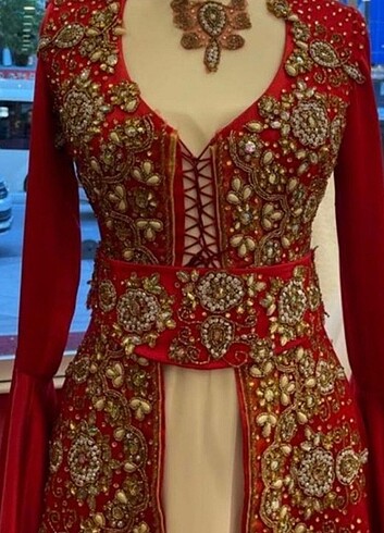 Tasarımcı KAFTAN BİNDALLI KINA ELBİSESİ